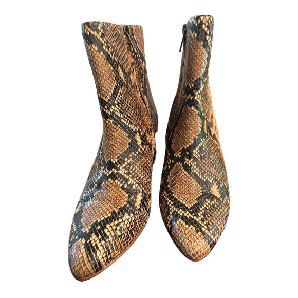 MADEWELL Fiona Boot in Snake Embossed Brown Leather Size 6 COLOR: WOOD ASH MULTI - Picture 5 of 9